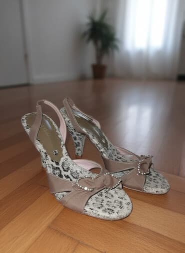 zenske bermude od tamjeg djinsa 6xl: Sandale, 37 — 1