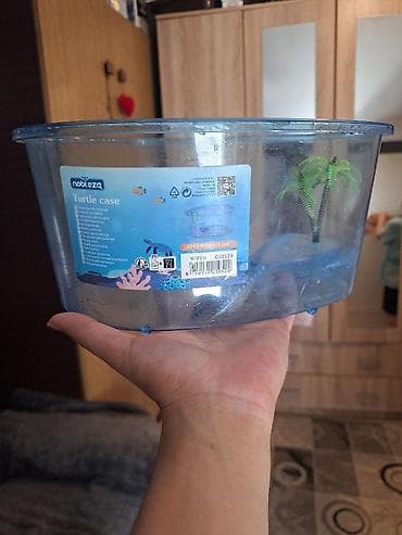 patofne za pse: Plastična posuda za kornjače – Nobleza “Turtle Case” malo korisceno - — 1