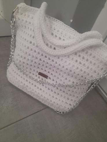 armani torba: Ručno heklana bela torba sa postavom i rajsferšlusom. Prostran — 2