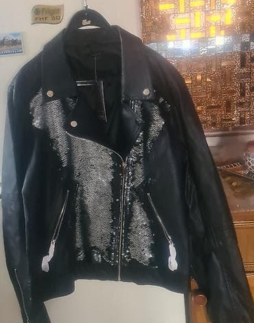 zenske patike n: Ženska bajker jakna sa šljokicama - Model: kratka bajker/“moto” jakna — 2