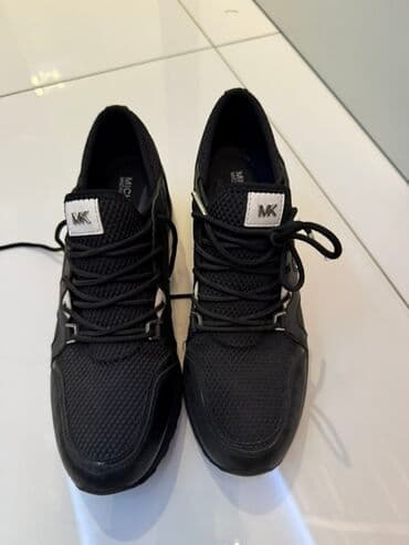 Ženska obuća: Sneakers patike Michael Kors (MK) – crne - Model sa zadebljanim đonom — 2