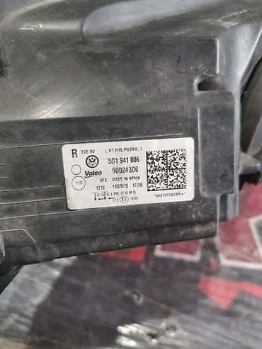 elektricni voz: FAR DESNI ZA VOLKSWAGEN GOLF 7 OD 2012. DO 2020. GOD. | Far desni VW — 2