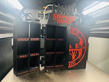 žica za sušenje veša: Stranger Things kolekcionarska kutija/organizator za mini figurice - — 2