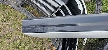 prikolice za frezu: LAJSNA VRATA PL ZA AUDI Q7 | Audi q7 lajsna vrata prednja desna 4M0 — 1