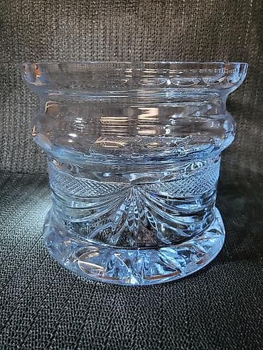 Bombonijera kristal,led kristal,rucni rad ceska 70te