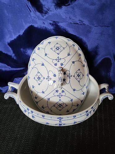 Muzički instrumenti: Cotbaluk,cinija 1920 do 1940 god.,oslikana kobaltom. Corbaluk,cinija — 4