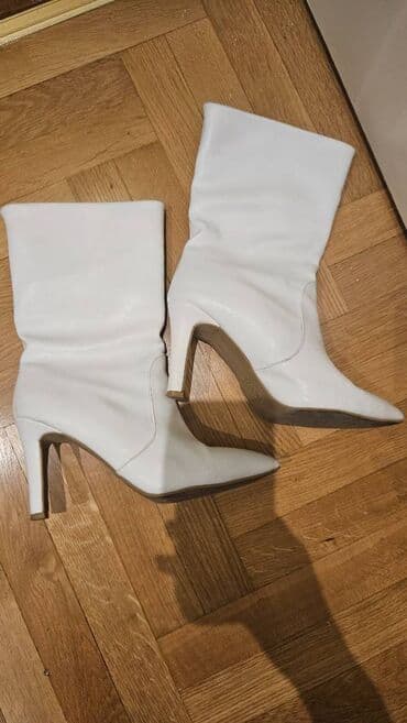 Flat shoes: Ankle boots, 38 — 5