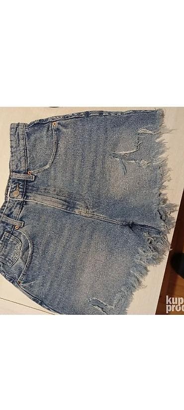 Muška obuća: Ženske teksas bermude/šorts sa resama - Materijal: klasični denim — 1