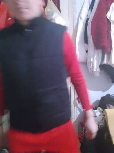 polovne ski jakne: Ženske prsluke – 2 komada 1) Zimski puf prsluk sa kapuljačom - Boja — 9