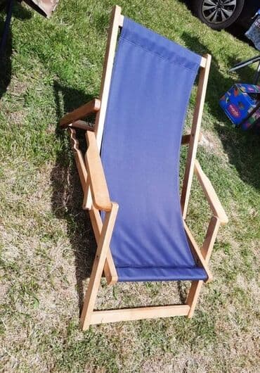 akcija ležaljke: Lezaljke 4000 dinara
meblo ima u vise boja — 3