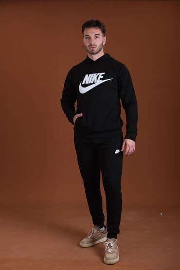 nike patike sa krznom: Crno-bela muška trenerka sa jaknom na rajsferšlus i pantalonama. Jakna — 4