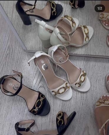 c a torbice: Sandals, 41 — 3
