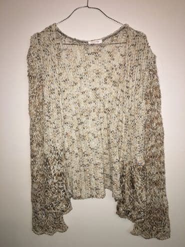 S, M, L, Perforated, Embroidery at lalafo.rs S, M, L, Perforated, Embroidery