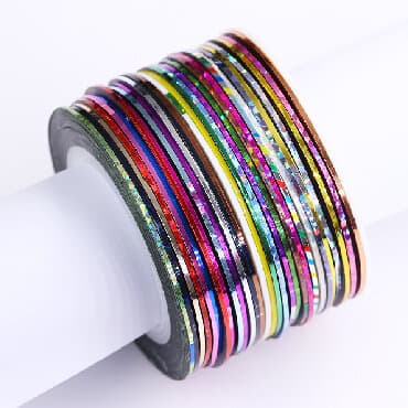 Suplementi: Trakice za dekoraciju nokta u raznim bojama 
Cena za komad 50din — 8