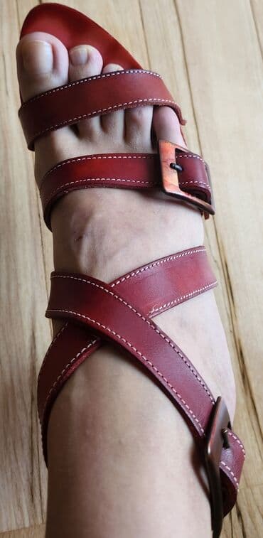 aplikator za sociva: Sandale, Bata, 38 — 4