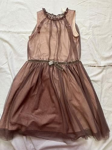 decij: Decija haljina 9-10y 134-140cm kao nova — 1
