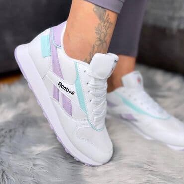 mercurial patike: Reebok classic patike

Novo
Brojevi 36 do 41

fb Moja Kupovina 1 — 2