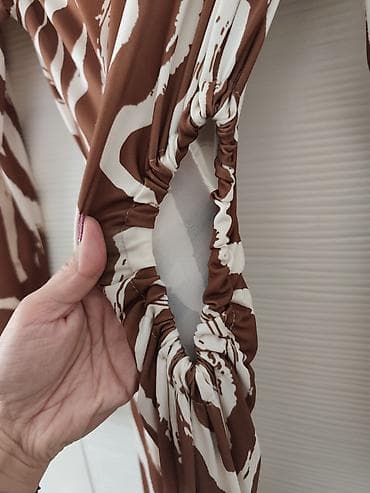 kardigan dugi: Duga haljina sa dugim rukavima i zebra printom u braon‑bejž tonovima — 2