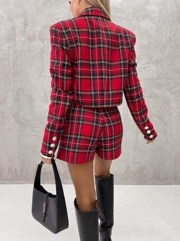 kompleti sa suknjom: Komplet sako+ šorc/suknja 
3300 r d — 2