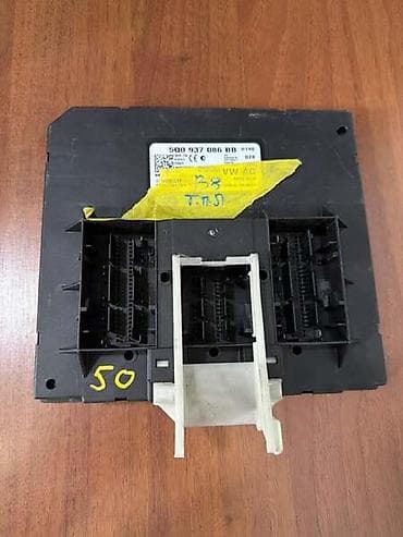 BODY CONTROL MODULE ZA VOLKSWAGEN PASSAT B8 - 5Q0937086BB | Body