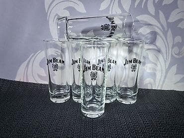 Casice nove,vintaz Jim Beam za zestoko pice. Case komada 6 u na lalafo.rs Casice nove,vintaz Jim Beam za zestoko pice. Case komada 6 u