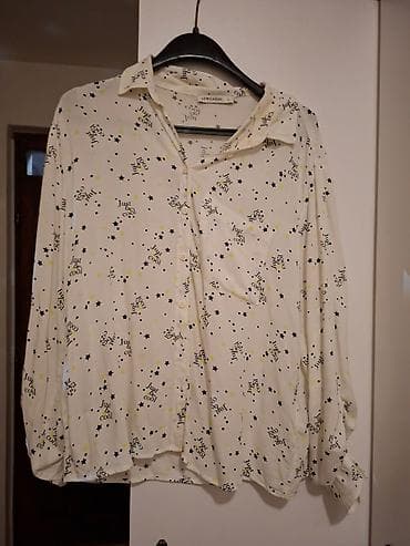 terranova dzemperi: Ženska odeća – 2 komada 1) Košulja sa printom zvezdica i natpisima — 1