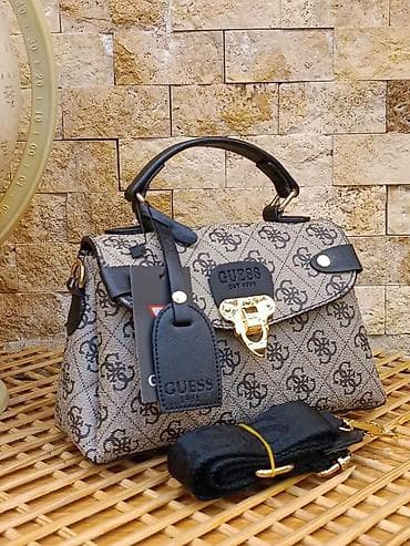ključ za lift: GUESS 1981 ženska torba – mini satchel model - Dimenzije približno — 7