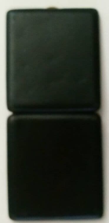 Beauty & Care: Cigarette case, Used — 6