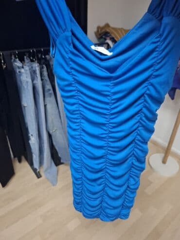 lanene pantalone zara: Zara M (EU 38), bоја - Tamnoplava, Koktel, klub, Kratkih rukava — 1