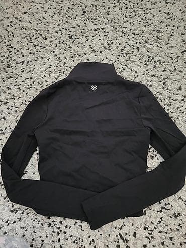 pull and bear turkey: 9 gornjih delova (1 duks forever 21 marke sportski materijal M — 7