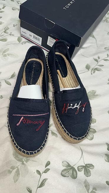 Lične stvari: Tommy Hilfiger ženske espadrile – model “Tommy Signature Espadrille” — 1