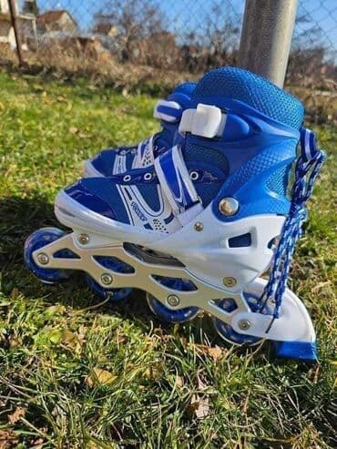 pocepane farmerke za devojcice: ‼️ AKCIJAAA ‼️ 🤩🤩 3800 din 🤩🤩 ⛸️⛸️Roleri sa Silikonskim svetlećim — 4