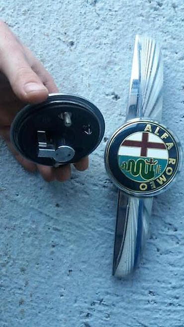 car cool sc743: ZNAK NA HAUBI ZA ALFA ROMEO 159, BRERA | Kao novo. DELOVI ZA ALFU — 5