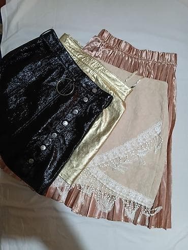 reserved l: Set suknji – 4 komada, različiti stilovi i materijali - Crna mini — 3