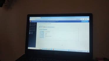 kamera sa memorijskom karticom: Rasprodaja satovi sa karticom 10 komada plus laptop sve zajedno 150 — 8