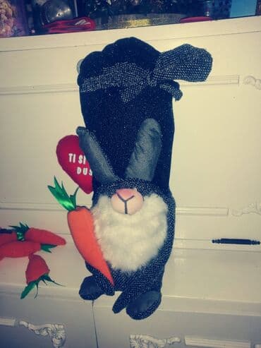 strumfeta plisana igracka: Uskrsnji zeka jedan na stanju 1000 din — 2