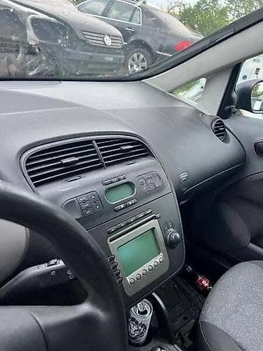 kupujemprodajem i rav4 2005 osvetlenja: VOLAN ZA SEAT ALTEA | Volanza Seat Altea 1.9 TDI, 5 brzina manuelni — 3