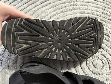 guess patike cena: UGG platform sandale – crne - Model: sportsko-modne sandale sa — 7