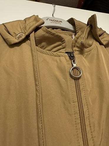 Dresses: Ženski dugi lagani mantil/parka u boji peska. - Kroj: ravna silueta — 6