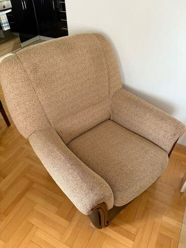Sofe i kaučevi: Trosed + dvosed, klasičan model sa visokim naslonom - Set se sastoji — 6