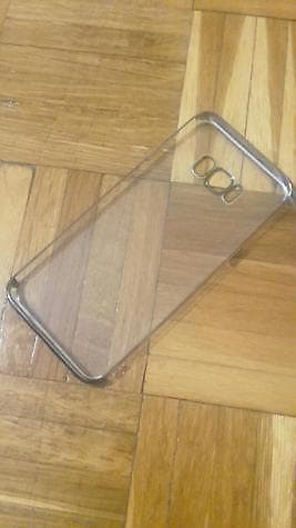 Kvalitetna, nekorišćena providna maska za Samsung Galaxy S8+