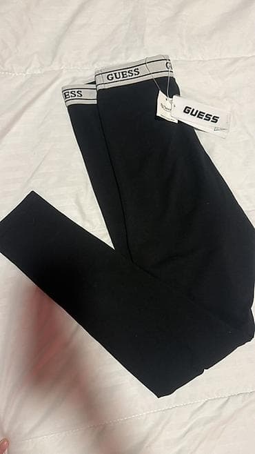 pantalone helanke duzina cm: GUESS ženske helanke – crne - Model sa elastičnim pojasom u — 5