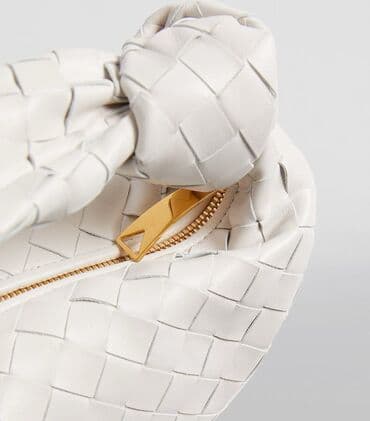 mina torbe: Bottega veneta original mini jodie torbica u beloj boji. Za sve — 5