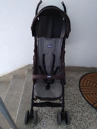 Kisobran decija kolica Chicco crno/siva,3 polozaja naslona,3 tacke