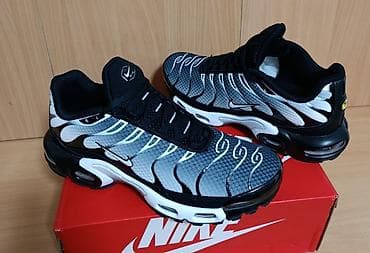 cipele svecane: Nike Air patike u atraktivnoj sivo-crno-beloj kombinaciji, sa — 7