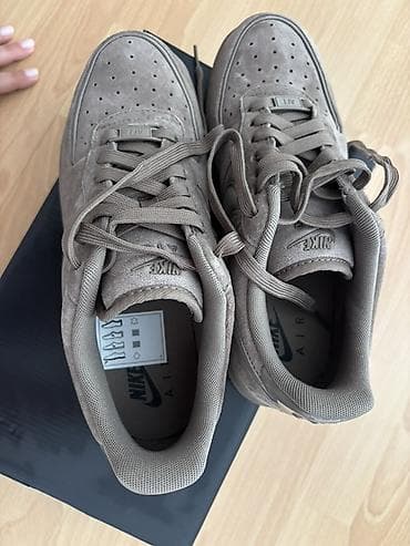 baletanke za gimnastiku: Nike Air Force 1 – niske patike, suede - Model: Nike Air Force 1 Low — 3