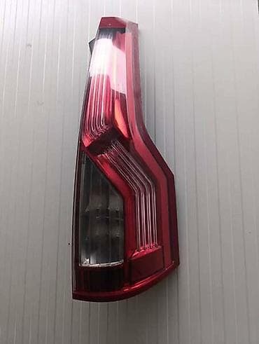 DESNI STOP SVETLO ZA CITROEN C4 GRAND PICASSO OD 2007. DO 2012. GOD na lalafo.rs DESNI STOP SVETLO ZA CITROEN C4 GRAND PICASSO OD 2007. DO 2012. GOD