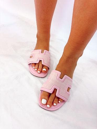 dunauone new fashion: Kultni "H" dizajn u najnežnijoj roze nijansi sa elegantnim — 1