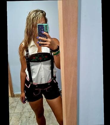 Ženske kratke kožne lederhozne sa tregerima M/L vel - Tradicionalni