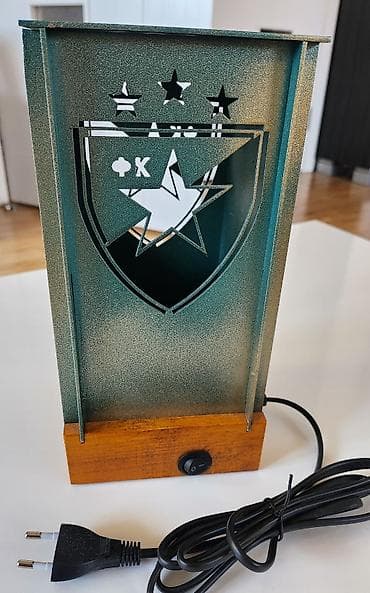 Sobne biljke: Dekorativna stona lampa – motiv “Делије Север” Crvena Zvezda - — 2